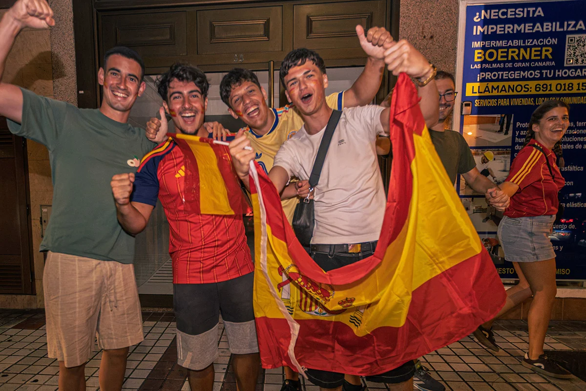 Photograph 057 from Las Palmas · Spain wins the World Cup
