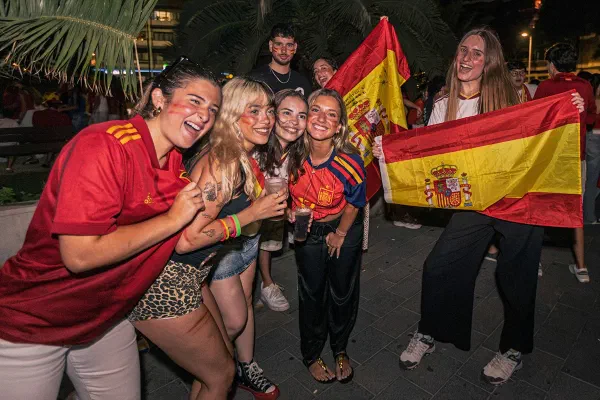 Photograph 066 from Las Palmas · Spain wins the World Cup