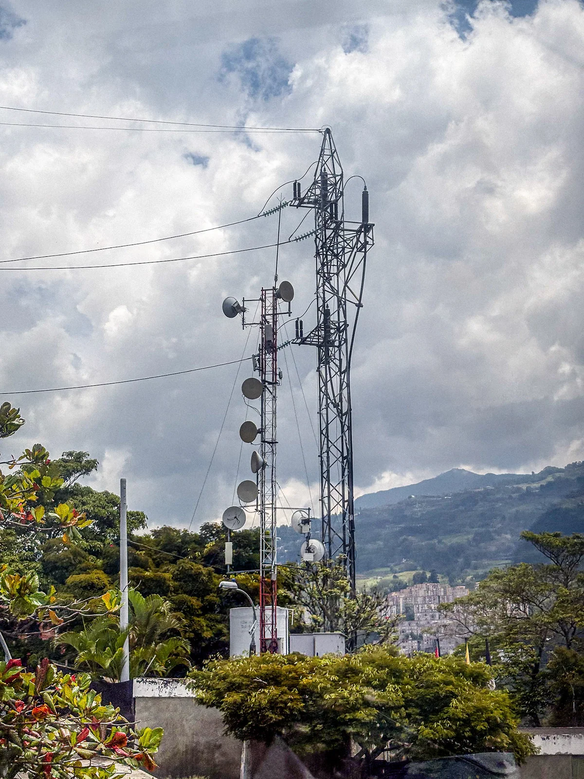 Photograph 111 from Medellín