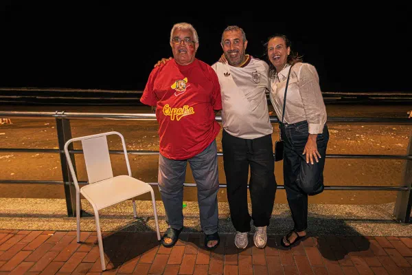 Photograph 046 from Las Palmas · Spain wins the World Cup